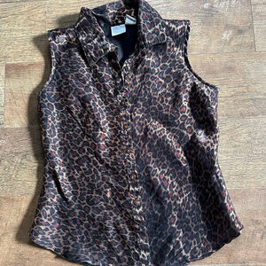 Women's Studio C Leopard Print Sleeveless Button Down Shirt S Brown Black
